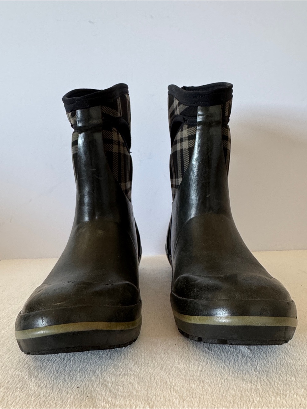 BOGS muck boots - Picture 3 of 12